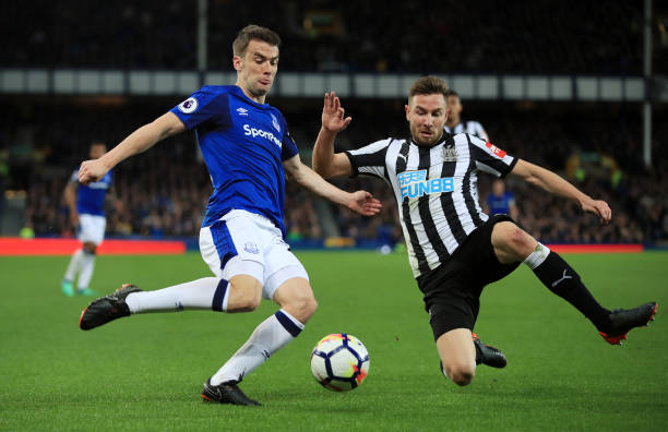 和年轻粉丝 和年轻粉丝