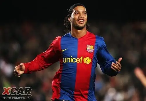 塑造着许多 塑造着许多